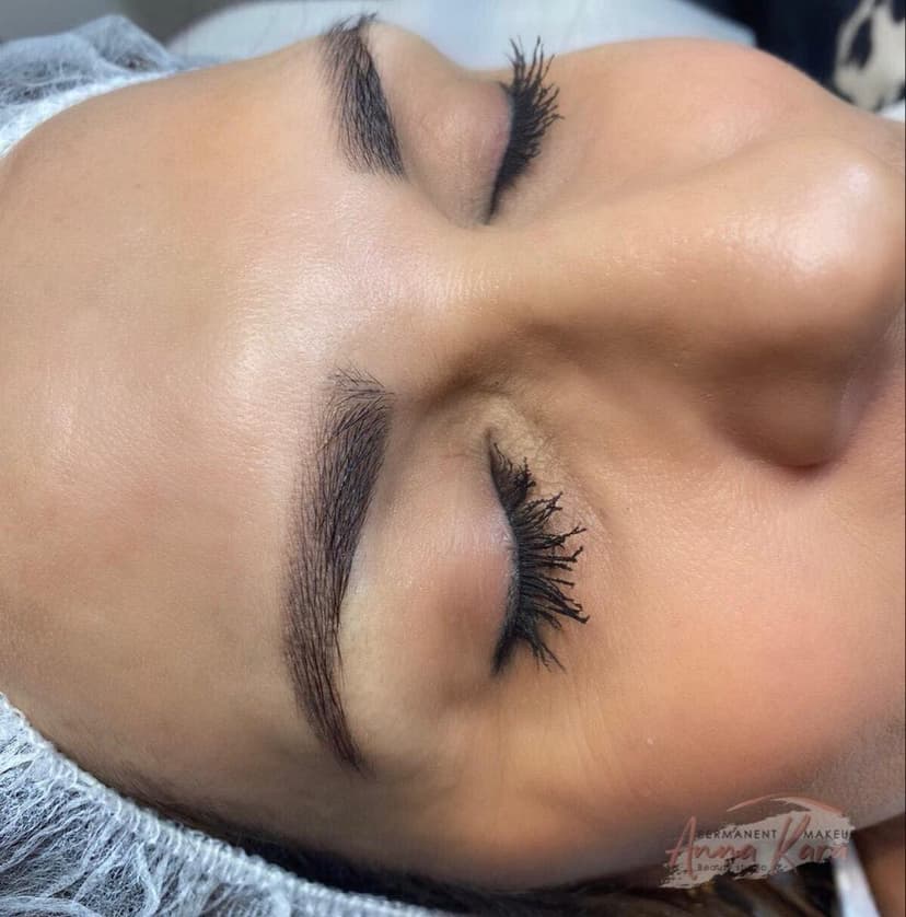 The Benefits of Ombré Eyebrows