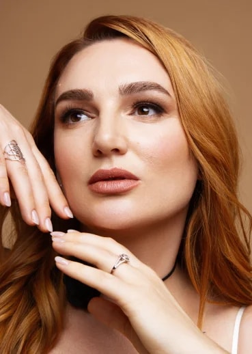 Anna Kara