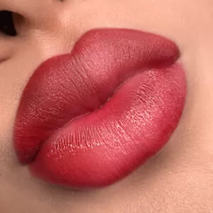 Natural Full Lips 3